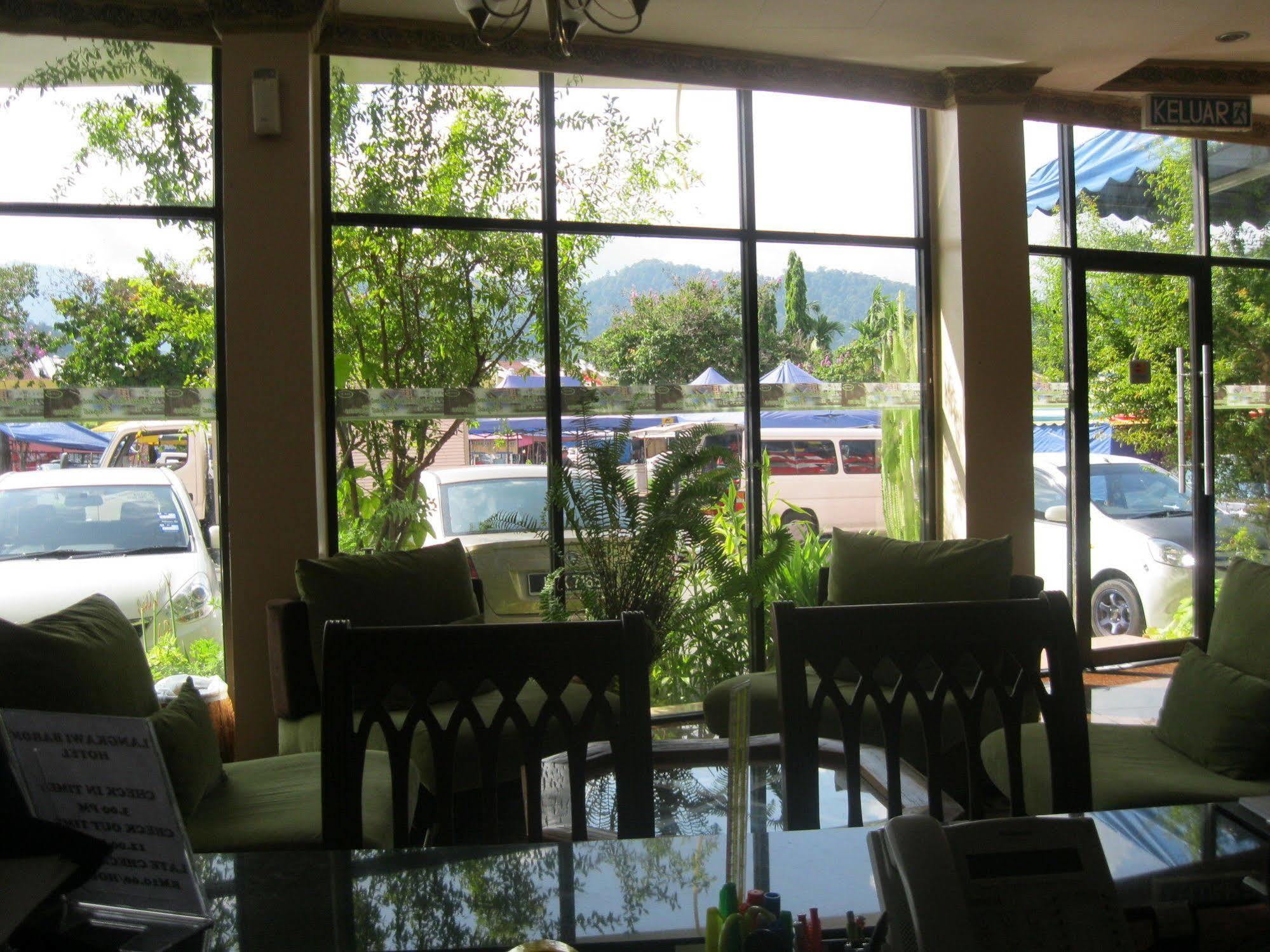 Langkawi Baron Hotel Kuah Ngoại thất bức ảnh